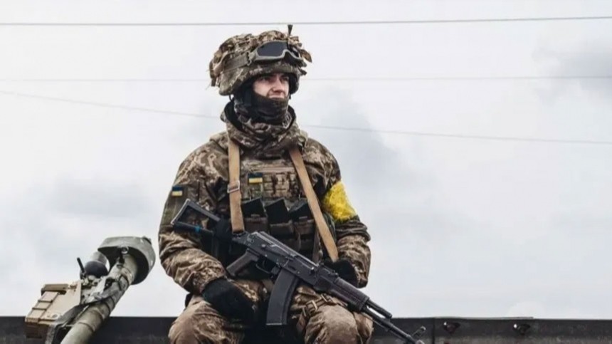 Politico: Белый дом следит за ультраправыми при отправке наемников на Украину