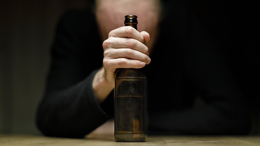 Российские ученые изобрели препарат для лечения от алкоголизма