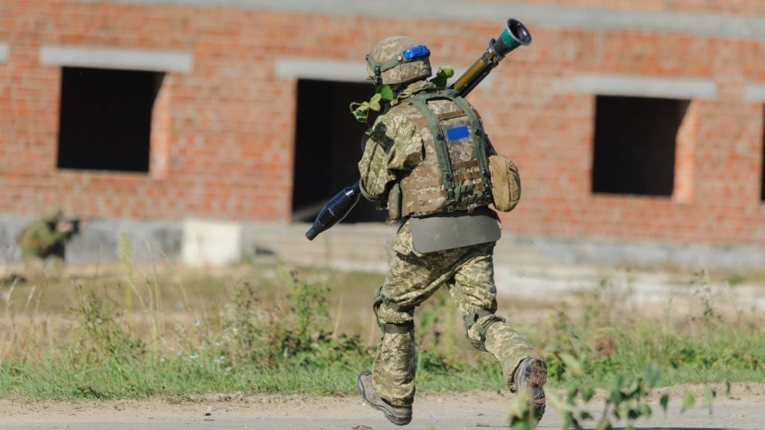 ВСУ обстреляли из гранатомета грузовой поезд с провизией