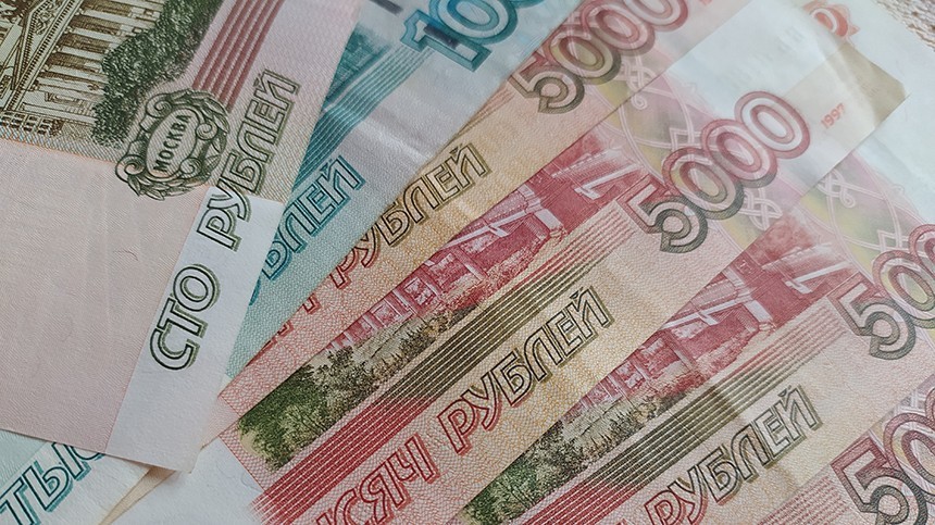 Вирусологи предупредили о смертельной опасности использования бумажных денег