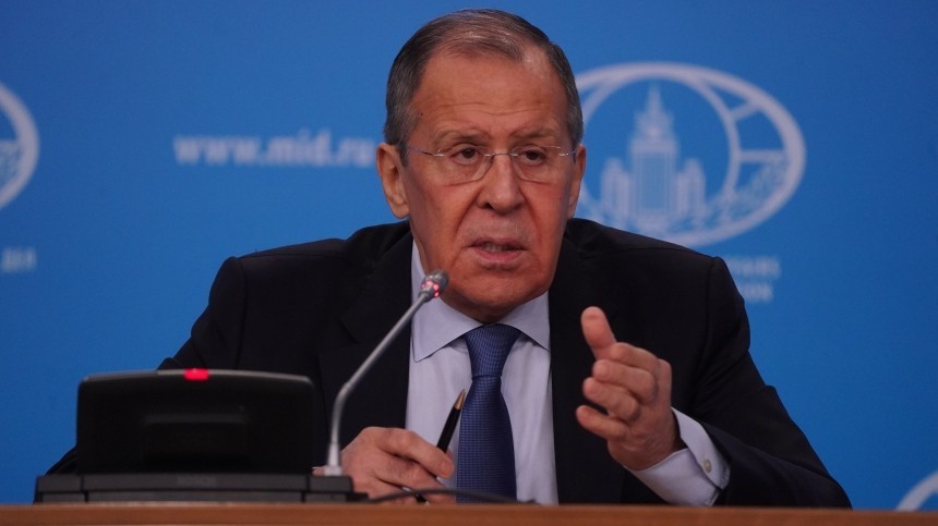 Лавров указал на сокрытие Западом преступлений украинских властей