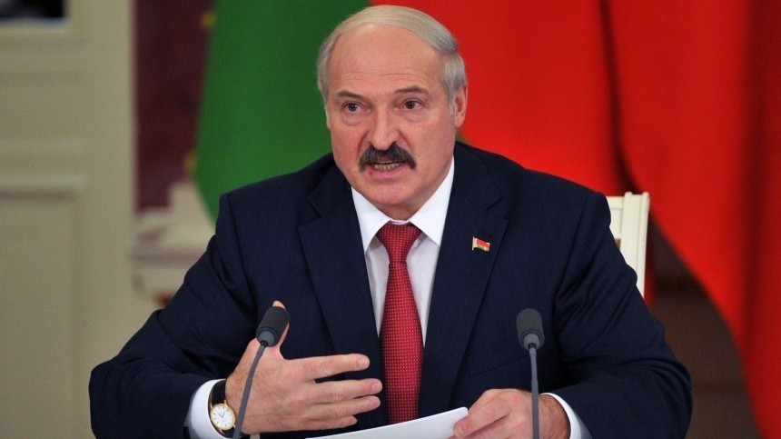 Лукашенко заявил о гибридной войне НАТО против Белоруссии