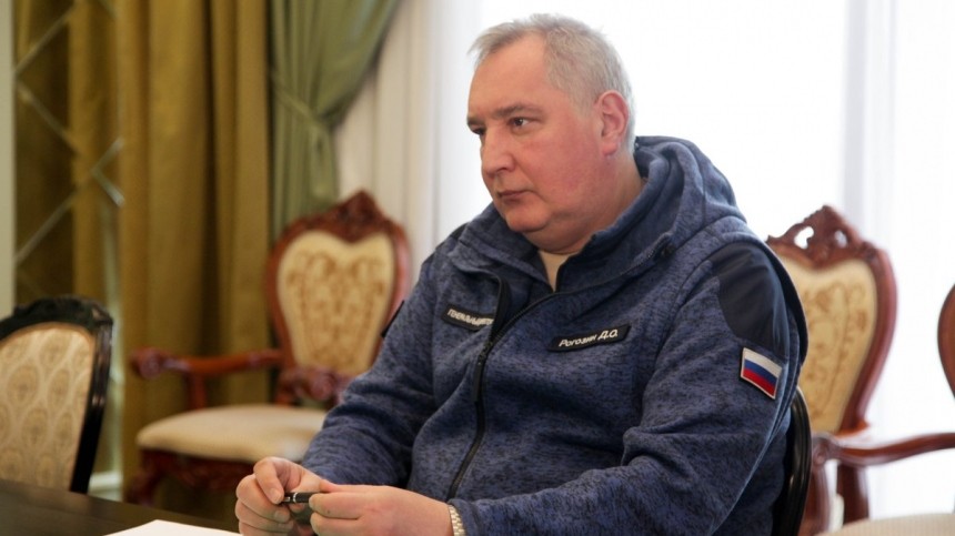 Владимир Путин освободил Рогозина от должности главы «Роскосмоса»