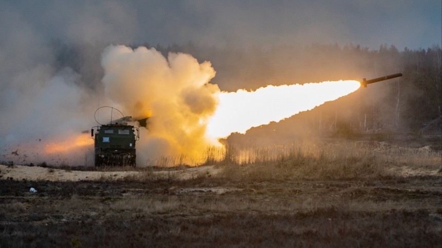 Украинские боевики обстреливают города из техники НАТО