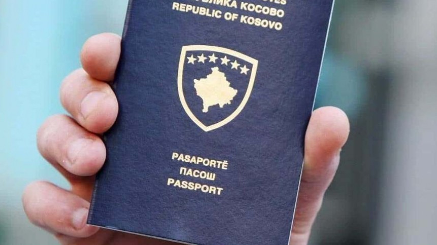 После отмашки США в Косово решили отложить процедуру замену паспортов сербов