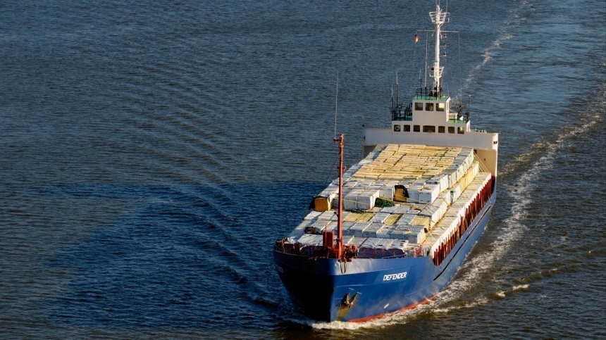 Минобороны Турции: за первым судном с зерном из Одессы следят беспилотники