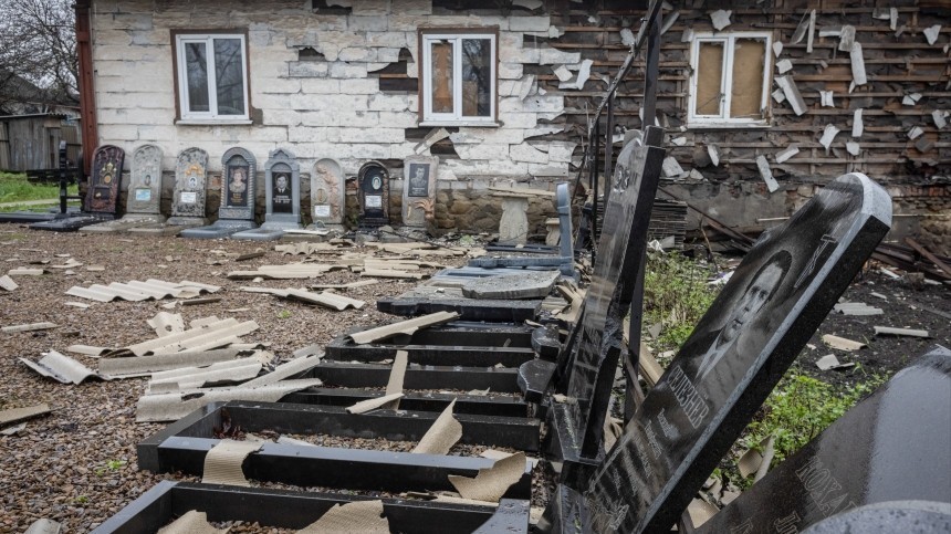От домов ничего не осталось: ВСУ атаковали частный сектор Первомайска в ДНР