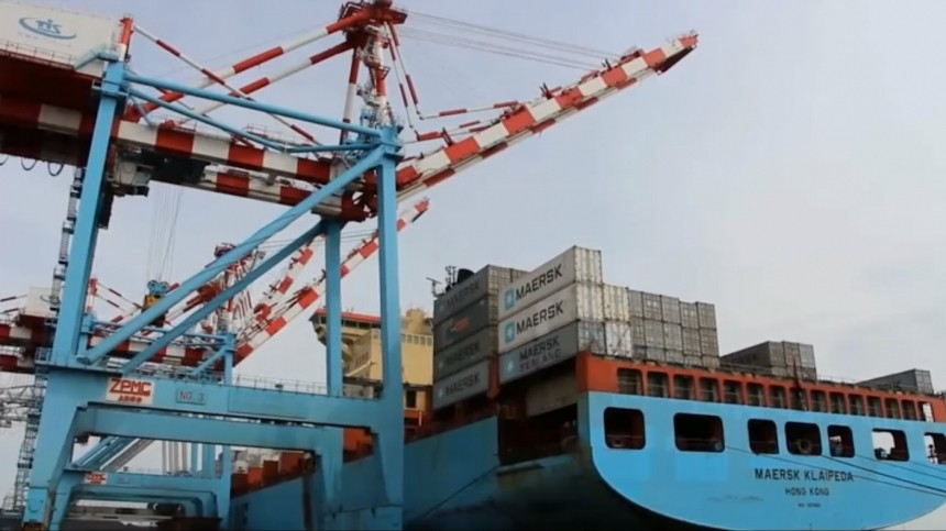 Шесть иностранных судов с продовольствием покинули порты Украины