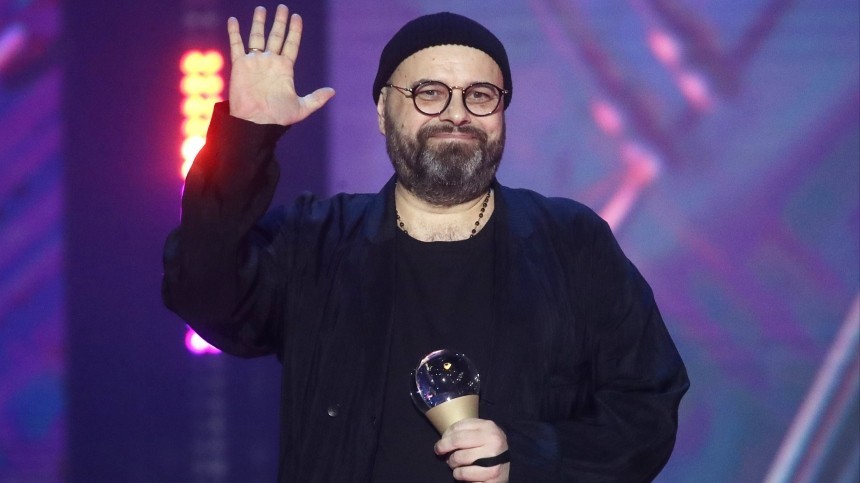 Люблю еще сильнее: Фадеев трогательно поздравил жену с днем рождения