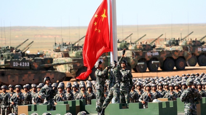Вооруженные силы Китая привели в боевую готовность из-за крейсеров США
