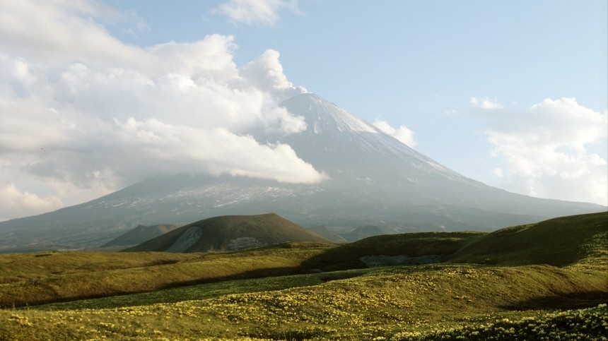 Количество погибших на Ключевском вулкане выросло до 9 человек