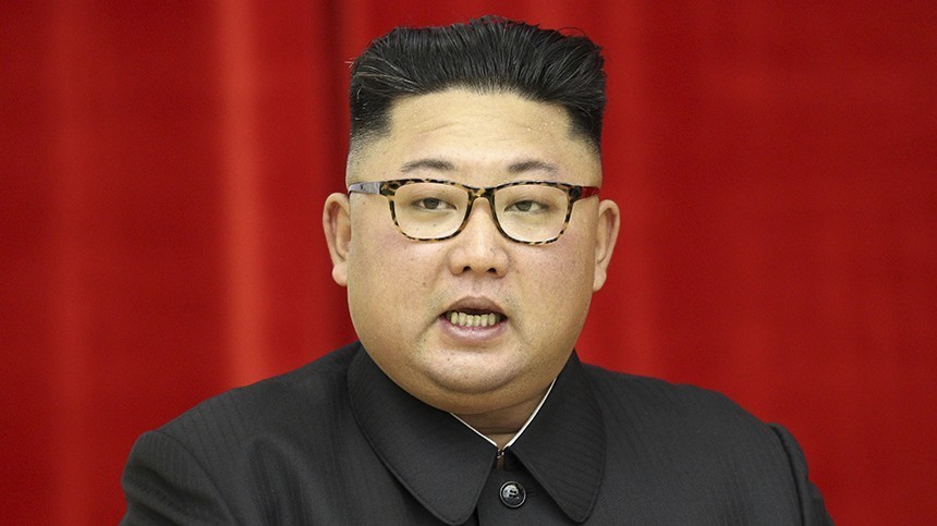 Язык жестов Ким Чен Ына: что скрывает лидер Северной Кореи