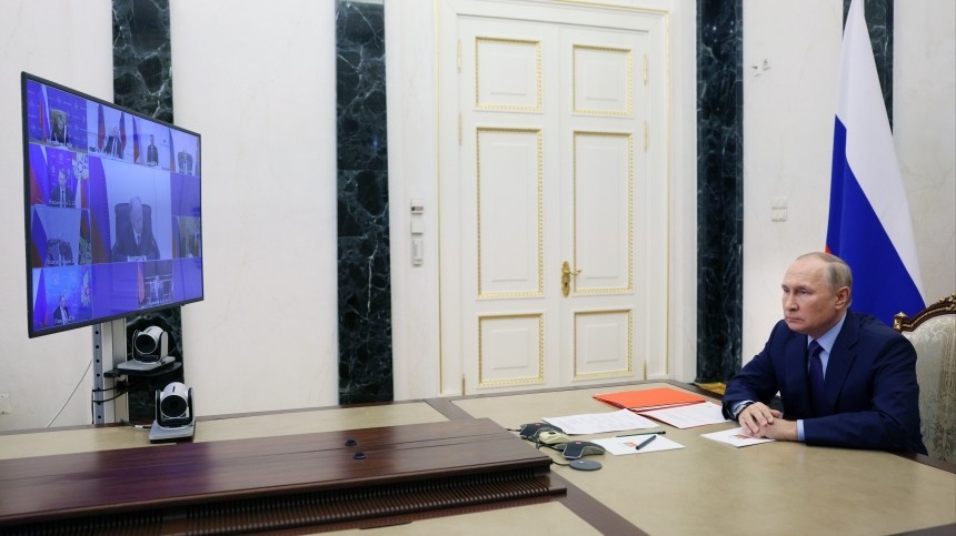 Путин дал поручение МИД РФ после обсуждения зерновой сделки на Совбезе