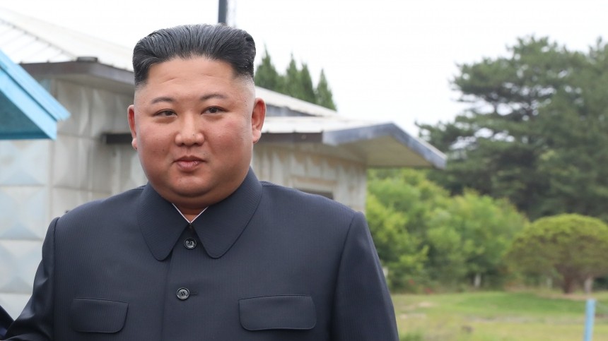 Помощница ли Политолог раскрыл личность таинственной спутницы Ким Чен Ына