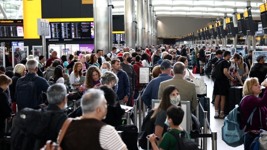 Более ста рейсов отменят в аэропорту Хитроу из-за похорон Елизаветы II