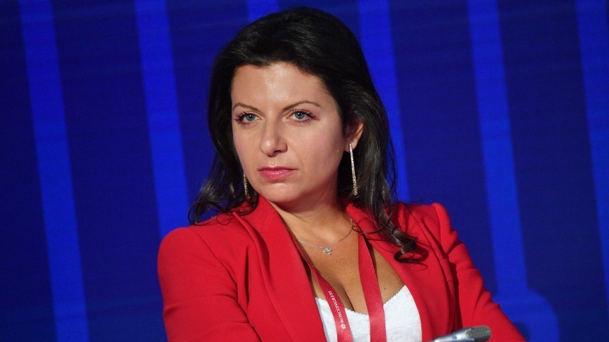 Набить морду: Симоньян обратилась к Пугачевой после ее заявления