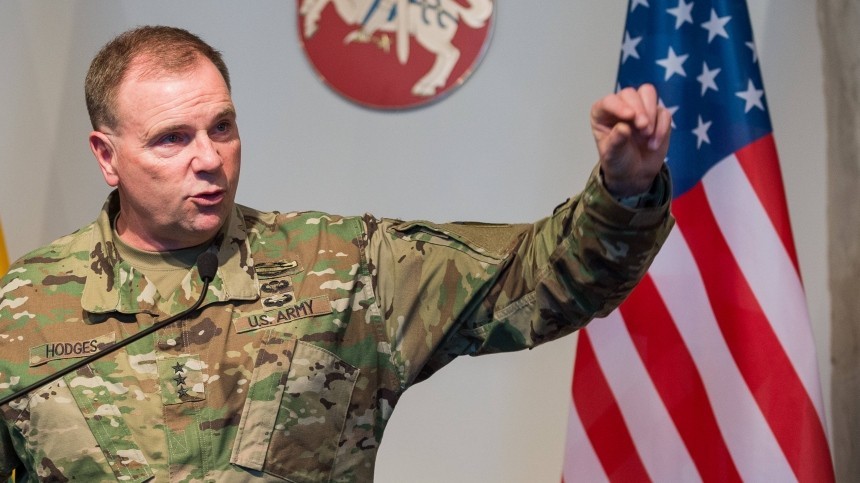 Экс-генерал США пригрозил РФ ударом по военным базам в Крыму