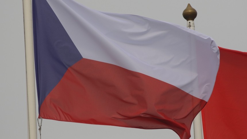Чехия запретила въезд российским туристам с шенгенскими визами