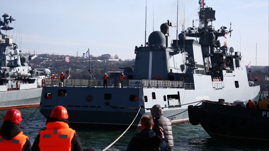 В Севастополе уничтожили надводный беспилотник и БПЛА