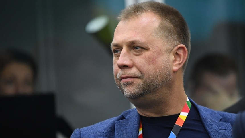 Автомобиль охраны депутата ГД Бородая подорвался на мине в Херсонской области