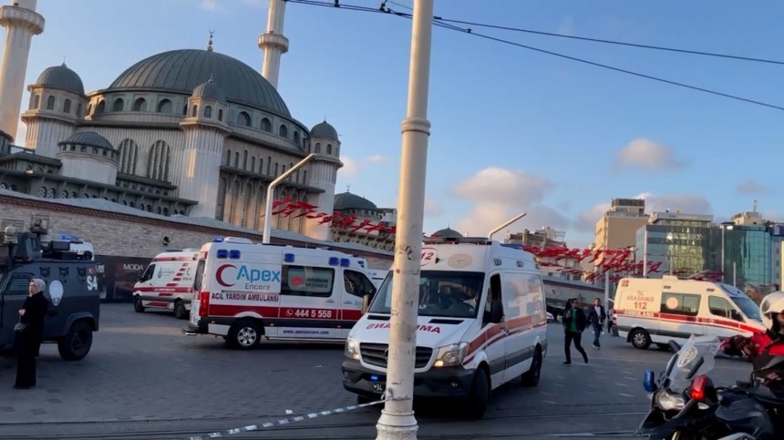 Эрдоган: число погибших во время взрыва в Стамбуле возросло до шести человек