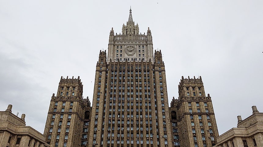Дипломат Ермаков: помогающие ВСУ спутники Запада могут стать законной целью РФ