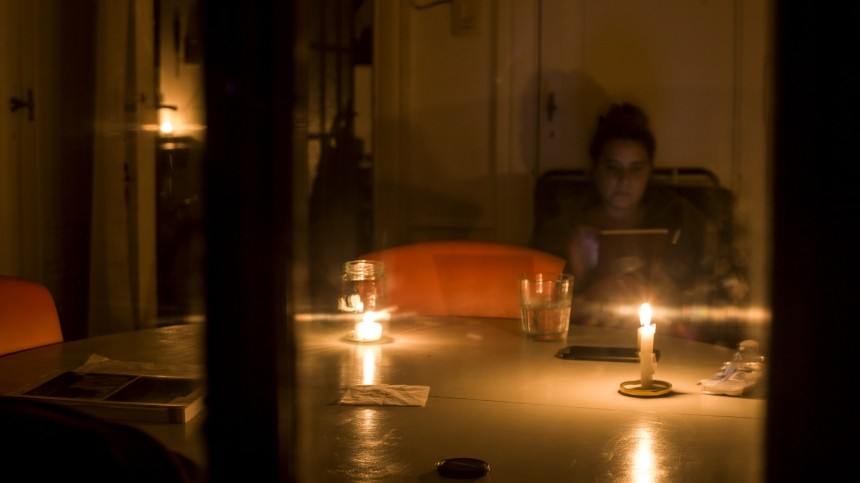 Эстония во тьме: страна рискует остаться без электричества в регионах
