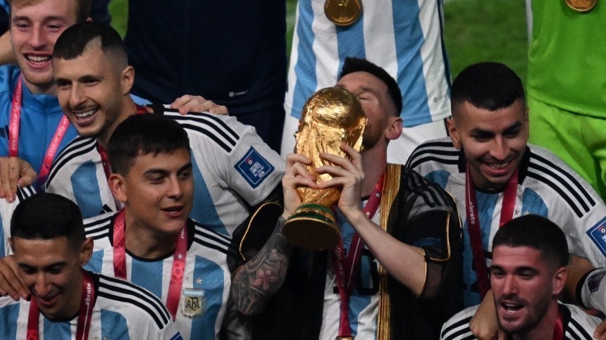 Путин поздравил главу Аргентины Фернандеса с победой сборной страны на ЧМ-2022
