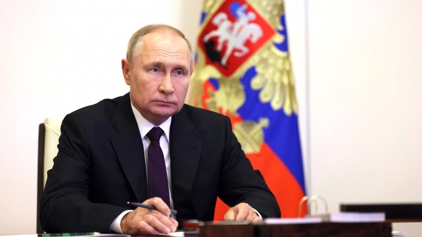 Путин поздравил с профессиональным праздником сотрудников органов безопасности