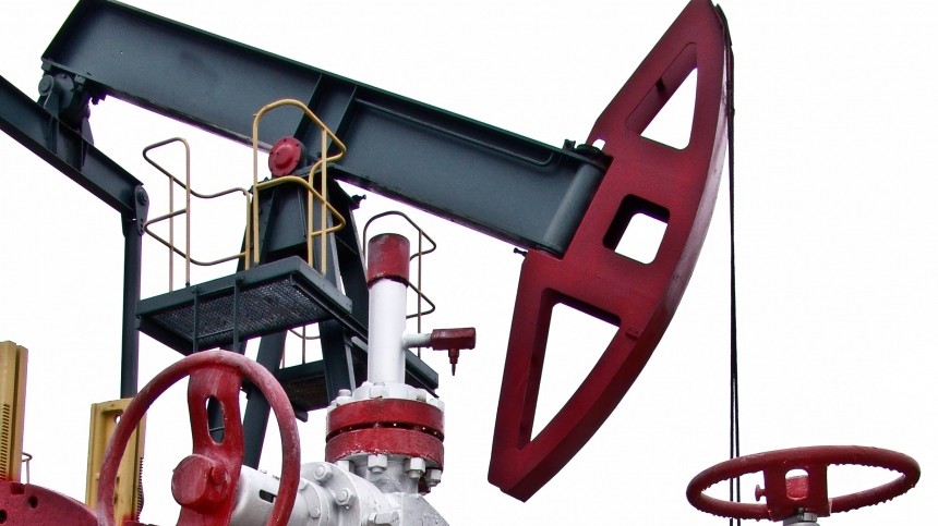 Будут покупать втридорога: как ответ РФ на потолок цен на нефть изменит рынок