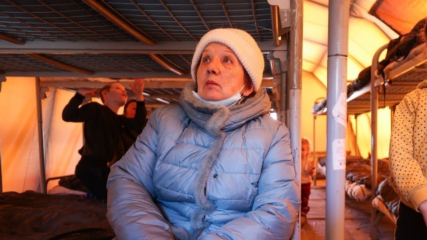 Украинские беженцы в Ирландии вынуждены жить в палатках