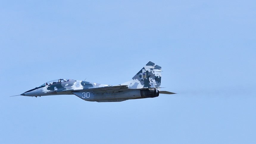 Украинские военные уничтожили свой же самолет МиГ-29