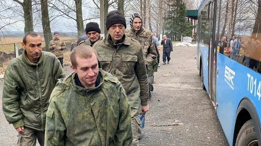 Российские военные после украинского плена: Снова чувствуем себя людьми