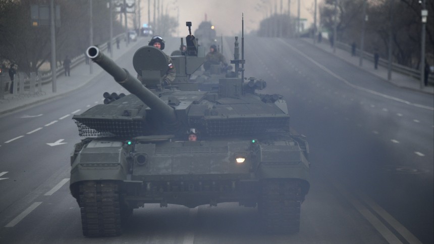 Российская армия получила очередную партию новых танков Т-90М Прорыв