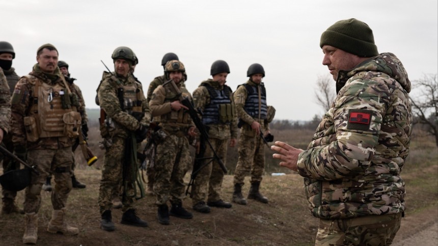 Силы на исходе: Киев начал стягивать тыловые войска в Артемовск