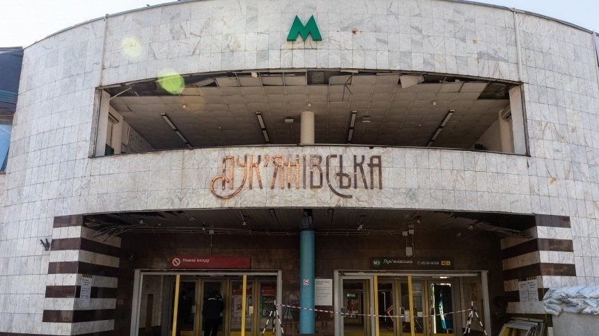 СМИ сообщают о взрыве возле метро Лукьяновская в Киеве