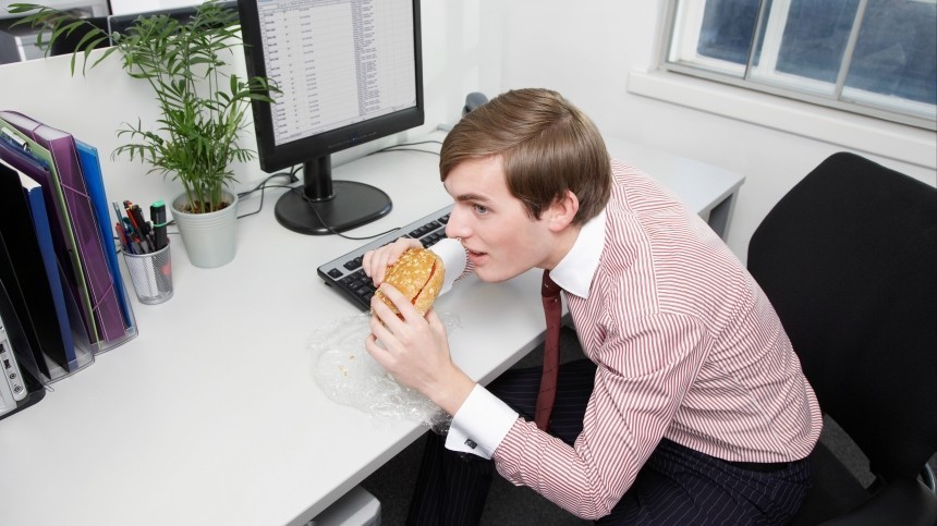 Что нужно делать, чтобы не толстеть за работой