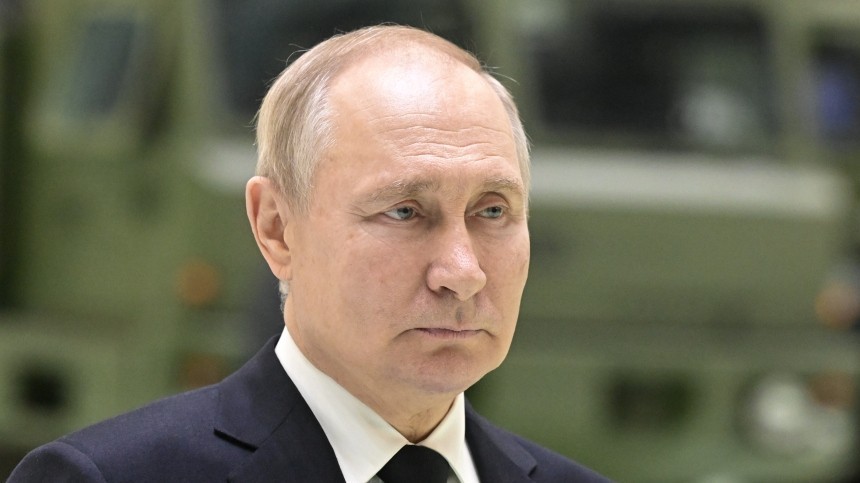Победа будет за нами: о чем Путин говорил с рабочими Обуховского завода