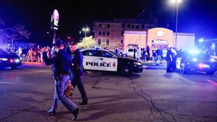 Три человека погибли в результате массовой стрельбы в США