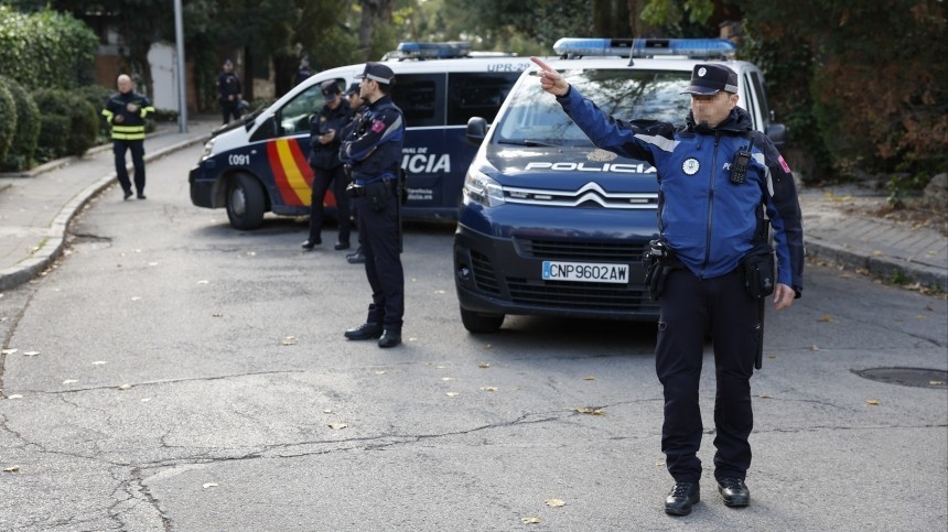 В Мадриде нашли подозреваемого в отправке писем со взрывчаткой в посольство Украины