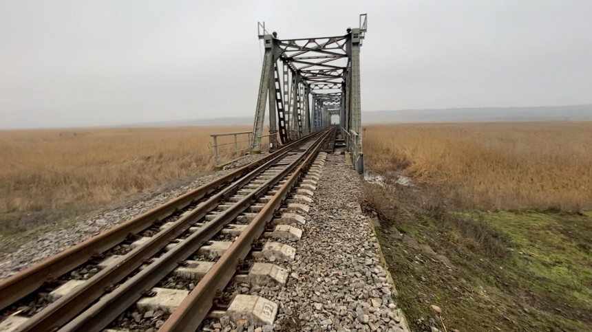 В Запорожской области пять человек погибли при ударе ВСУ по мосту