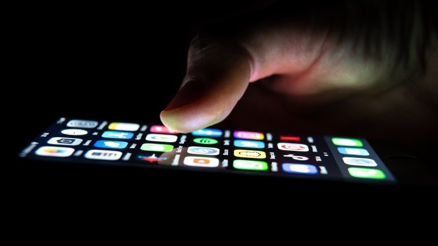 Apple планирует выпустить через год новую версию смартфона iPhone Ultra