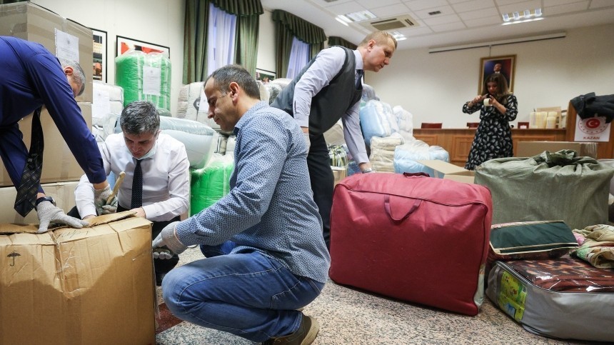 В Петербурге собирают гумпомощь для пострадавших от землетрясения в Турции