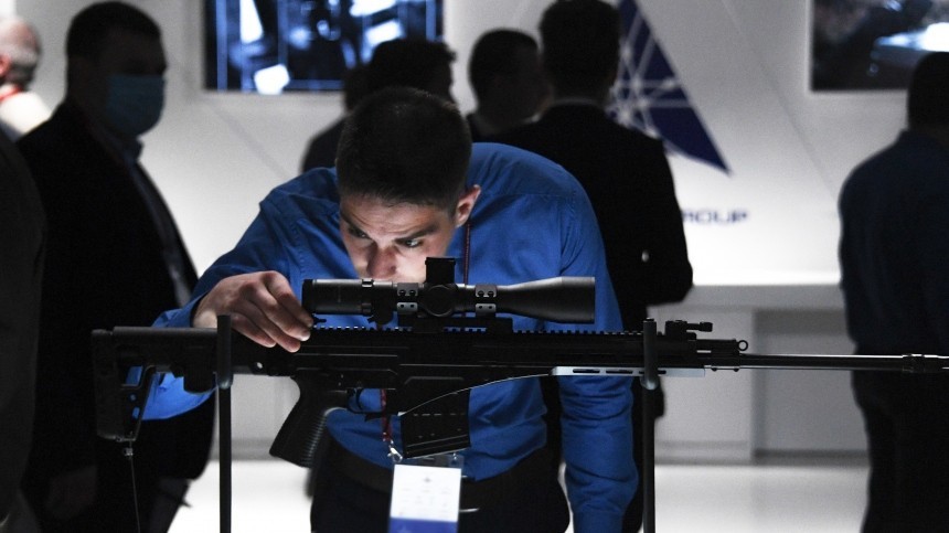 Экспортный вариант: какое новейшее оружие Россия показала на выставке в Абу-Даби