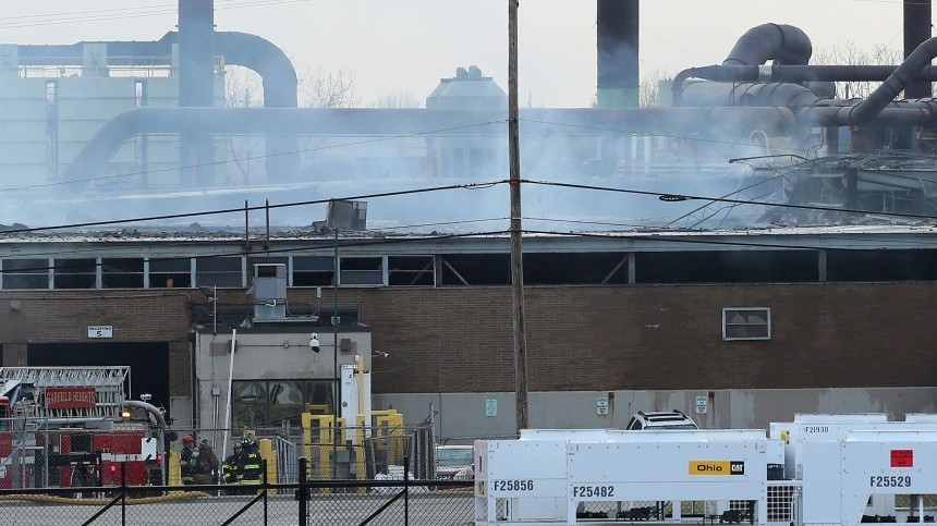 Один человек погиб и еще не менее 14 пострадали при взрыве на заводе в Огайо