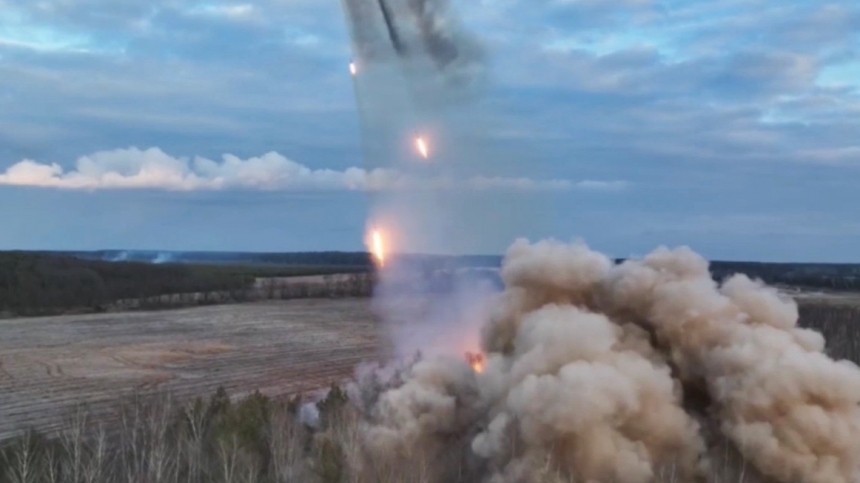 В Минобороны РФ сообщили об уничтожении шести складов ВСУ с боеприпасами