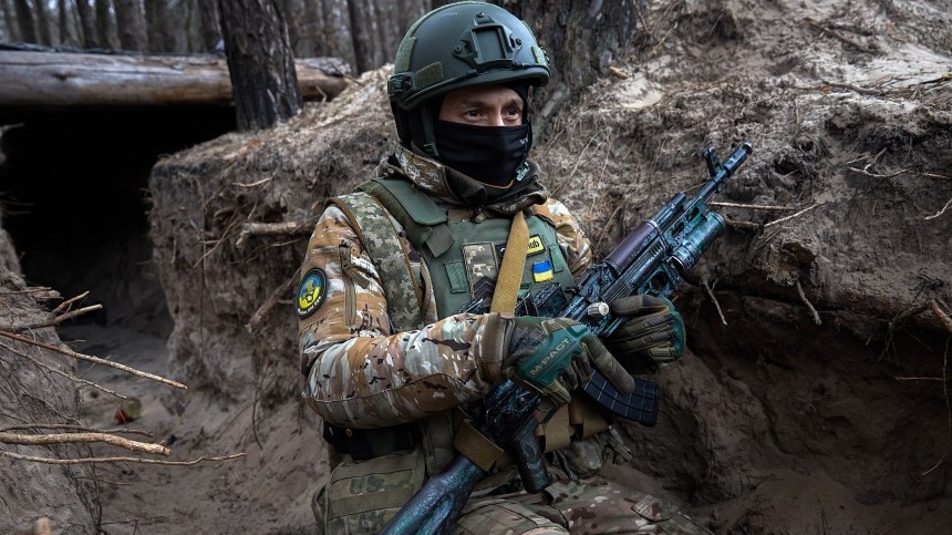 Зеленский назвал ситуацию на востоке Украины очень тяжелой и мучительной