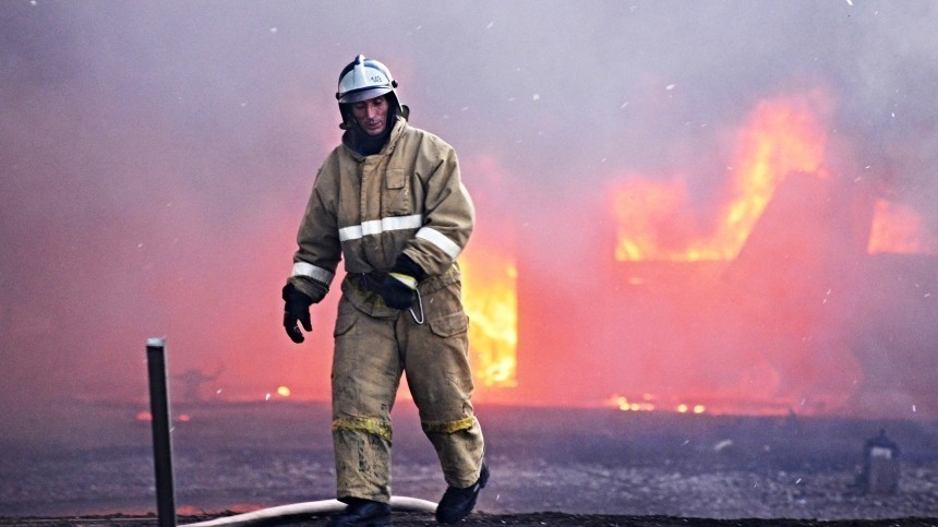 Пожар на Кубани: в районе города Темрюк вспыхнула сухая растительность