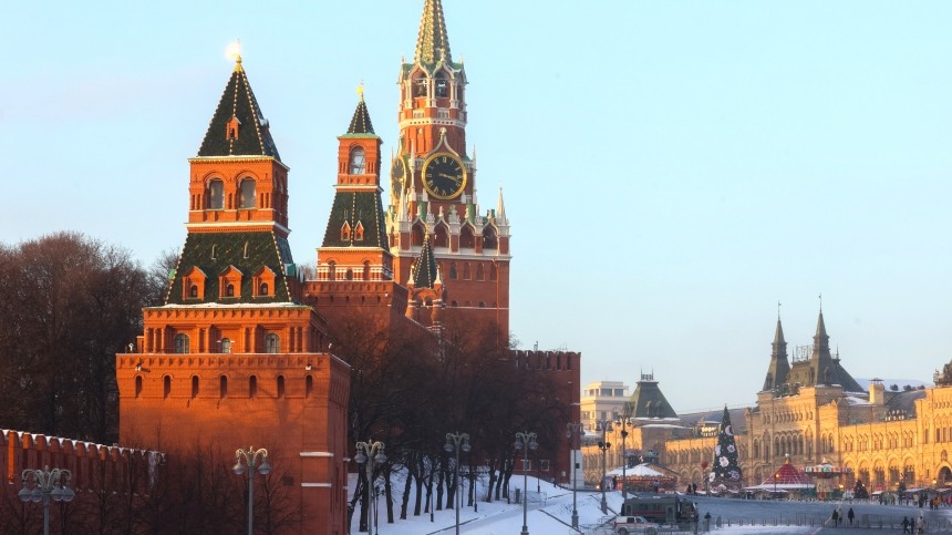 В Кремле прокомментировали возможность введения военного положения в РФ