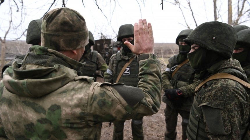 Российские бойцы начали закрепляться на окраинах Красногоровки